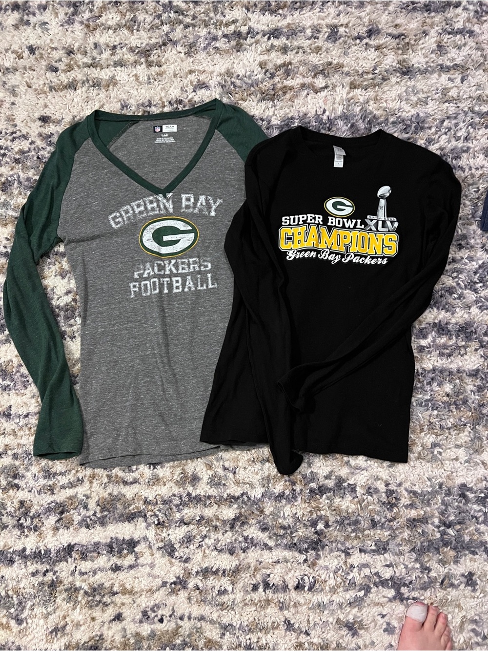 2 Women’s Green Bay Packers Long-Sleeve V-Neck Shirts